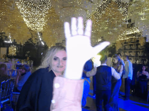 1903290