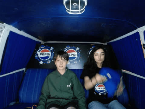1903957