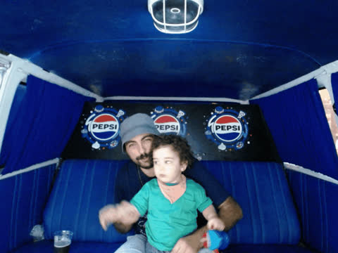 1904432