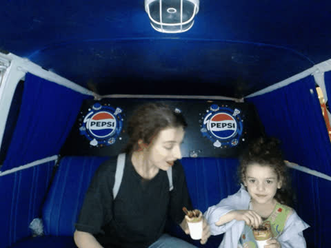 1904495