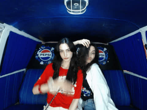 1903985