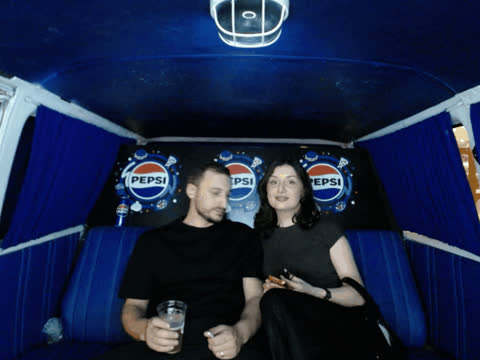 1904454