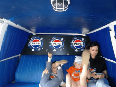 1904363