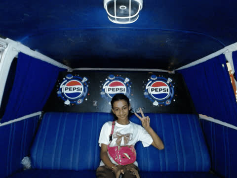 1904483