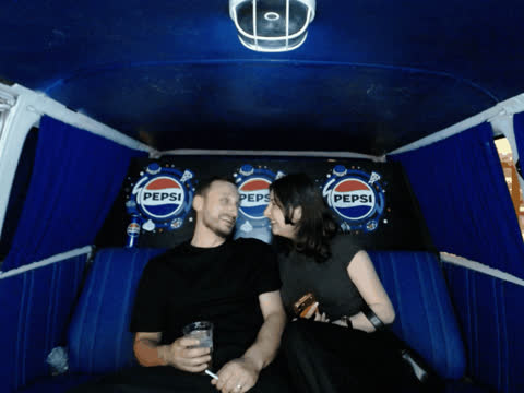 1904453