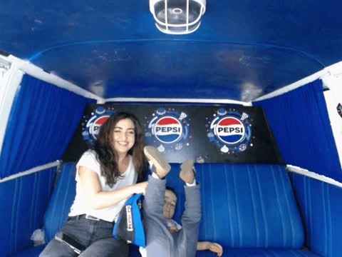 1904404