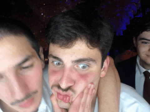1905470