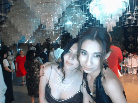 1905399