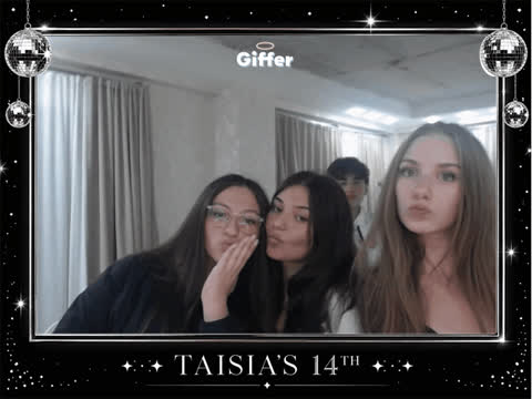1905381