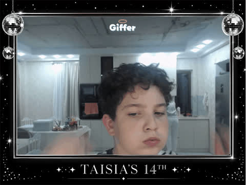 1905352