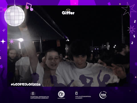 1906018