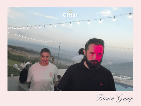 1906245