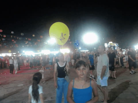 1907196