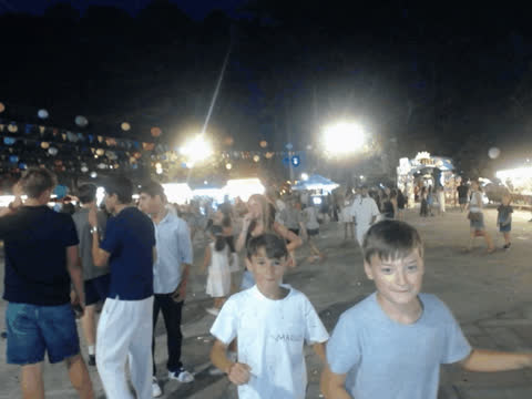 1907114