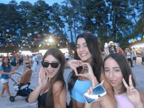 1907034
