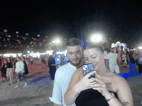 1907302