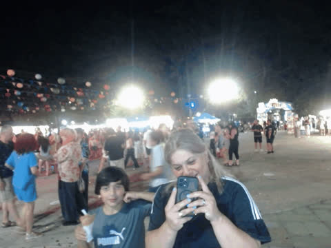 1907288