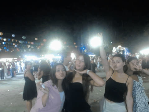 1907192