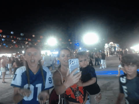 1907183