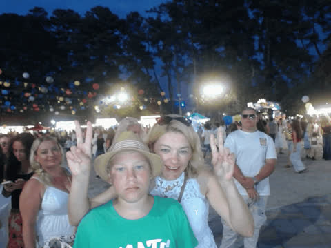 1907075