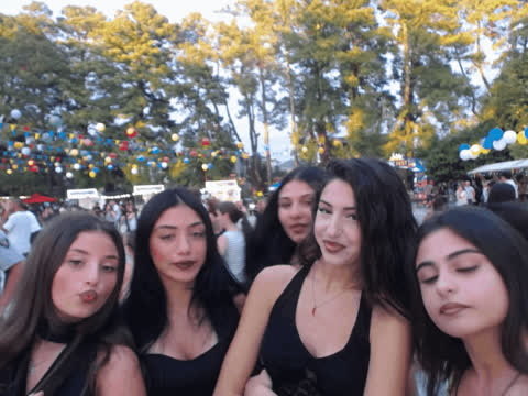1906967