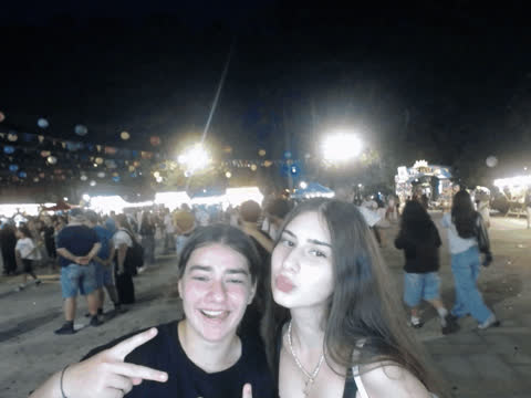 1907118