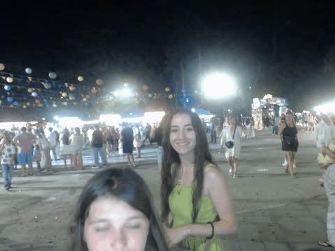 1907244