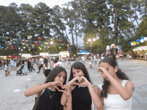 1907006