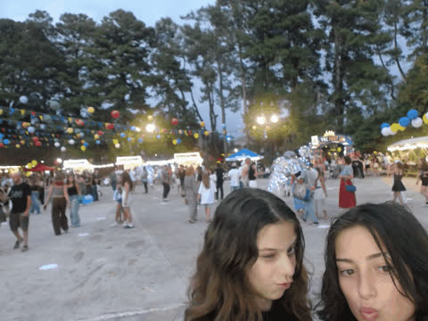 1907022