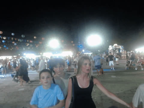 1907194