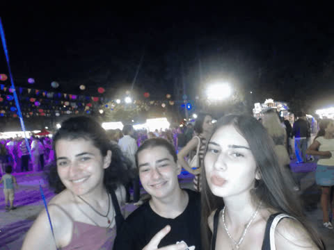 1907164