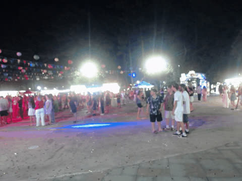 1907253