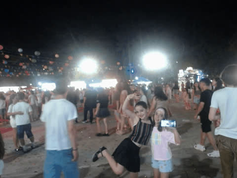 1907241