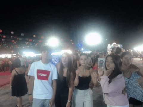 1907189