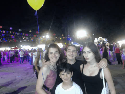 1907165