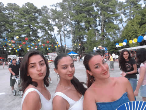 1906877