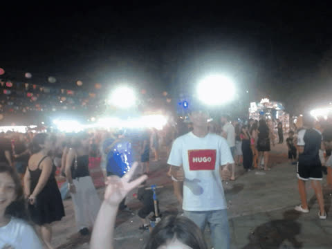 1907188