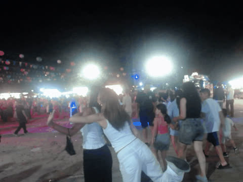 1907174