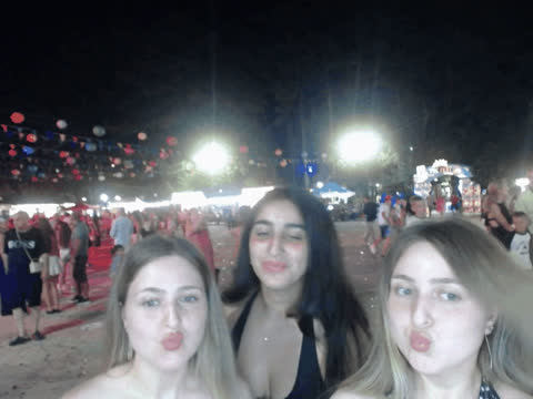 1907259