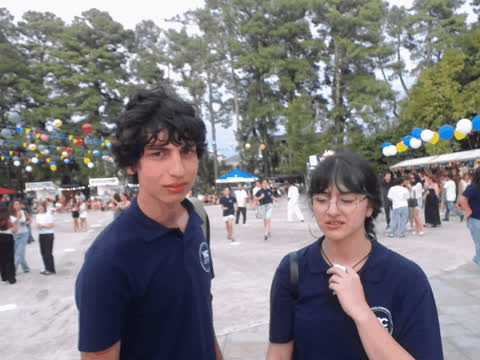 1906860