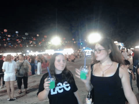 1907293