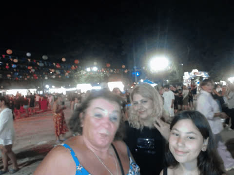 1907305