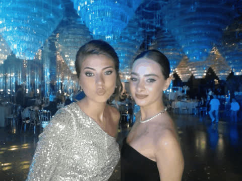 1907396