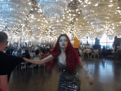 1907359