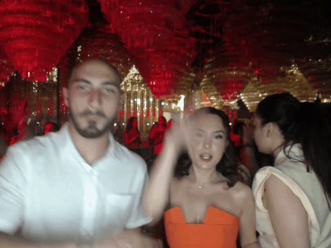 1907502