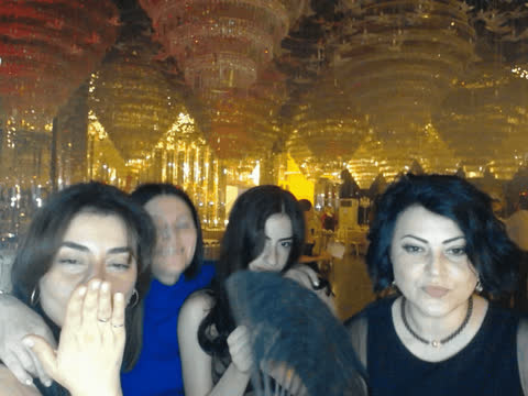 1908802