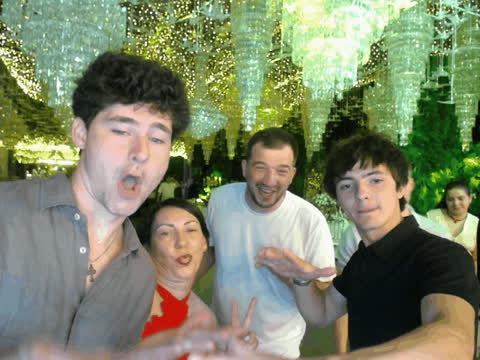 1908938