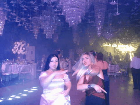1910189