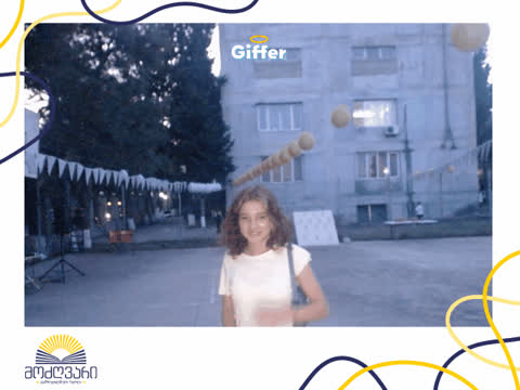 1910710