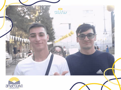1910601
